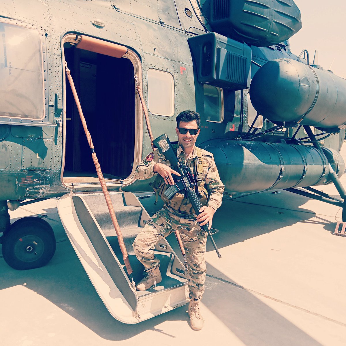 حرس خاس رياسه جمهورية عيراق 
دكتور به ر هه م سالح