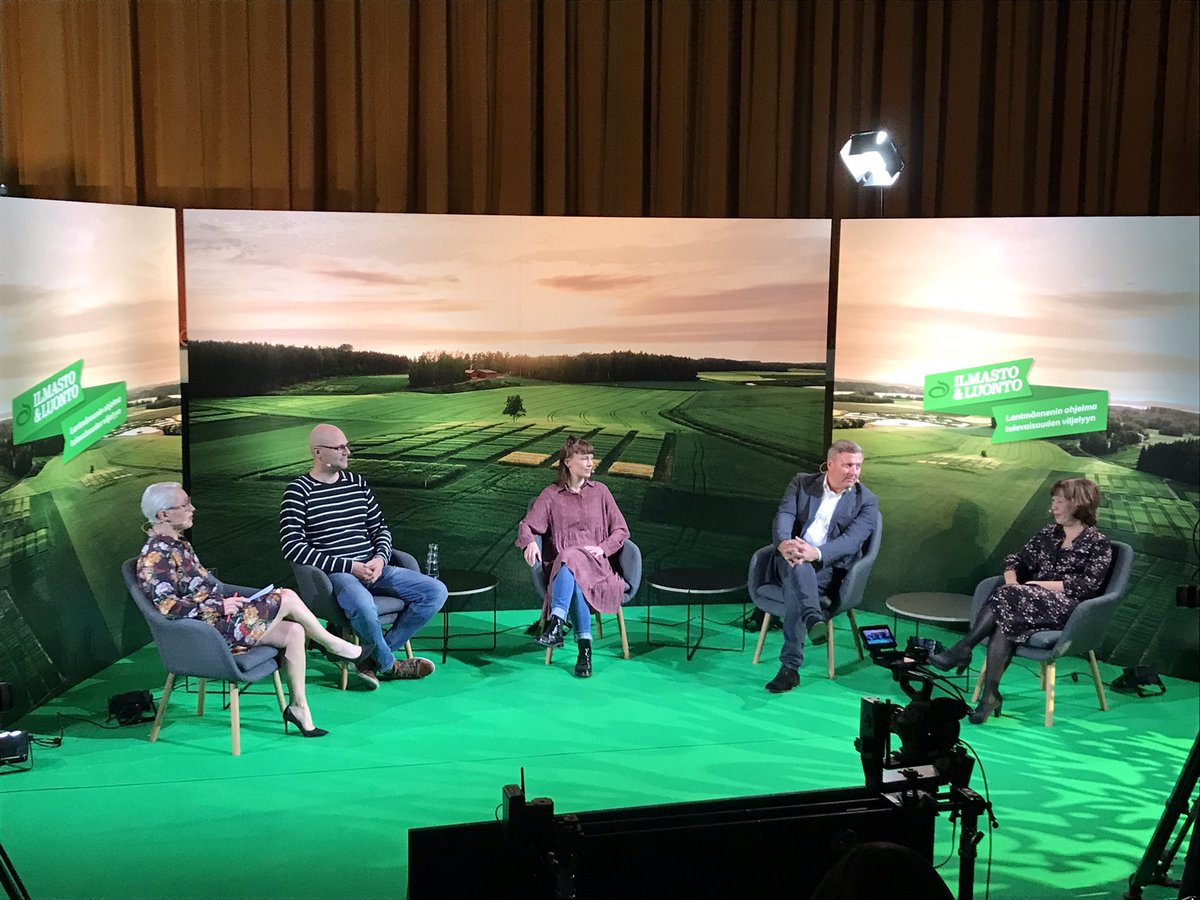 #ilmastojaluonto webinaari pyörähti käyntiin, nyt ollaan ison äärellä 👍🏻