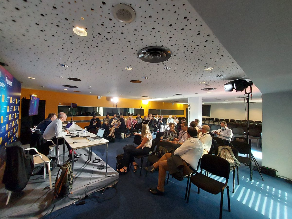 PhilippeMichelK's tweet photo. #Cybersecurite La "communauté" du cyber est réunie pour l'assemblée générale d'association des anciens auditeurs de la #Sessioncyber de #SouverainetéNumerique et de #Cybersecurite de l #IHEDN club de spécialistes et responsables SSI militaires, d'OIV et quelques parlementaires.. https://t.co/JWwefL3sWs