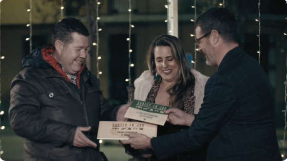 Máximo histórico para el estreno de la nueva temporada de #CartesenJoc en el prime de <a href="/apunt_media/">À Punt</a> siendo además lo más visto del canal en el día con un 7.3% de cuota, 123.000 espectadores y 46.7% de fidelidad

#QueVivaLaTele #Audiencias