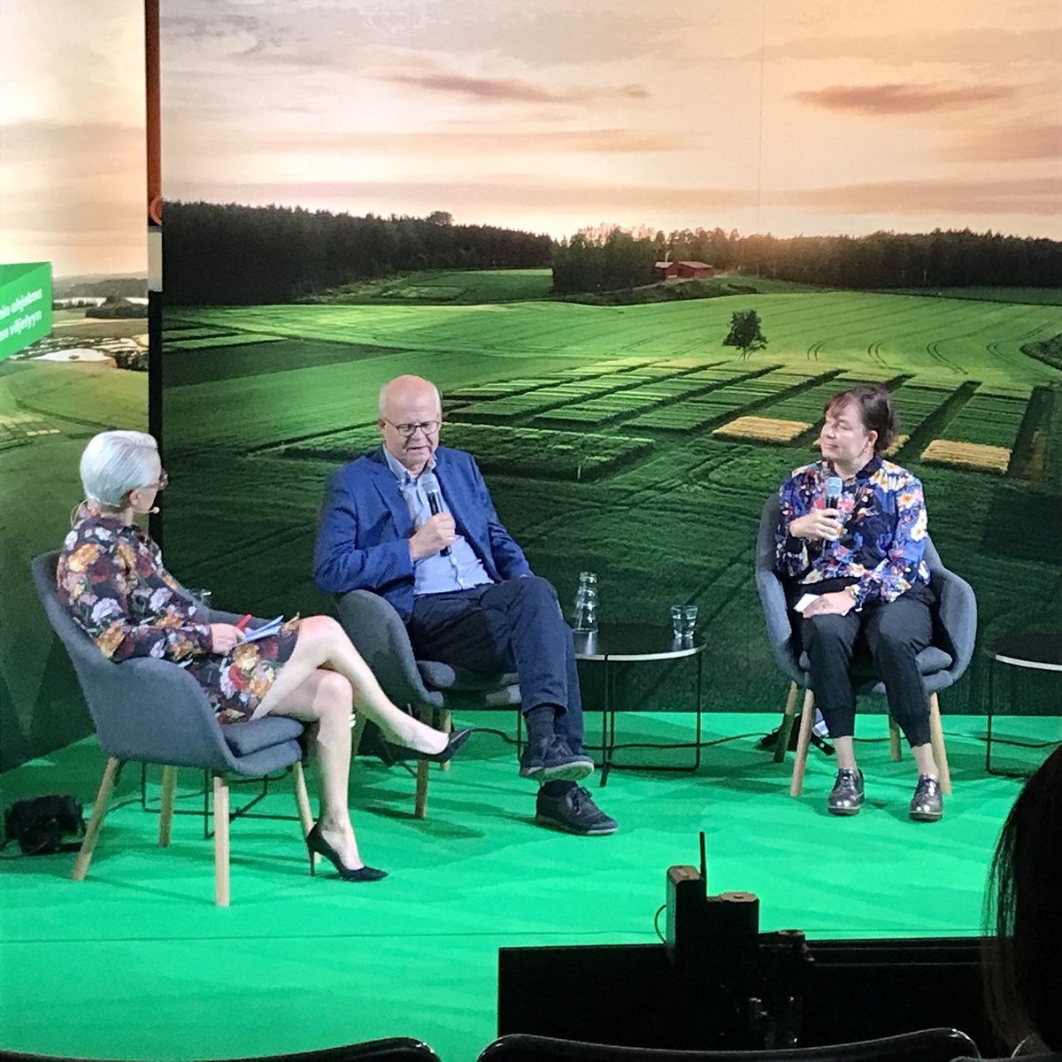 Vvuorineuvos Reijo Karhisen mielestä vastuullisuudesta rakennetaan suomalaisen ruuan kilpailuetu, alkutuotannon, teollisuuden ja kaupan yhteistyöllä. #ilmastojaluonto