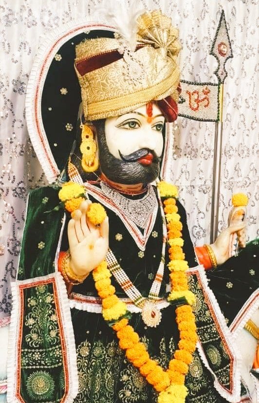 RajpalChoudhry's tweet photo. भगवान विष्णु के अवतार लोक देवता #बाबा_रामदेव_जी के #अवतरण_दिवस पर समस्त प्रदेशवासियों को ढेर सारी बधाई एवं शुभकामनाएं।
#जय_बाबा_री🙏
@RLPINDIAorg https://t.co/Upgprza1LS