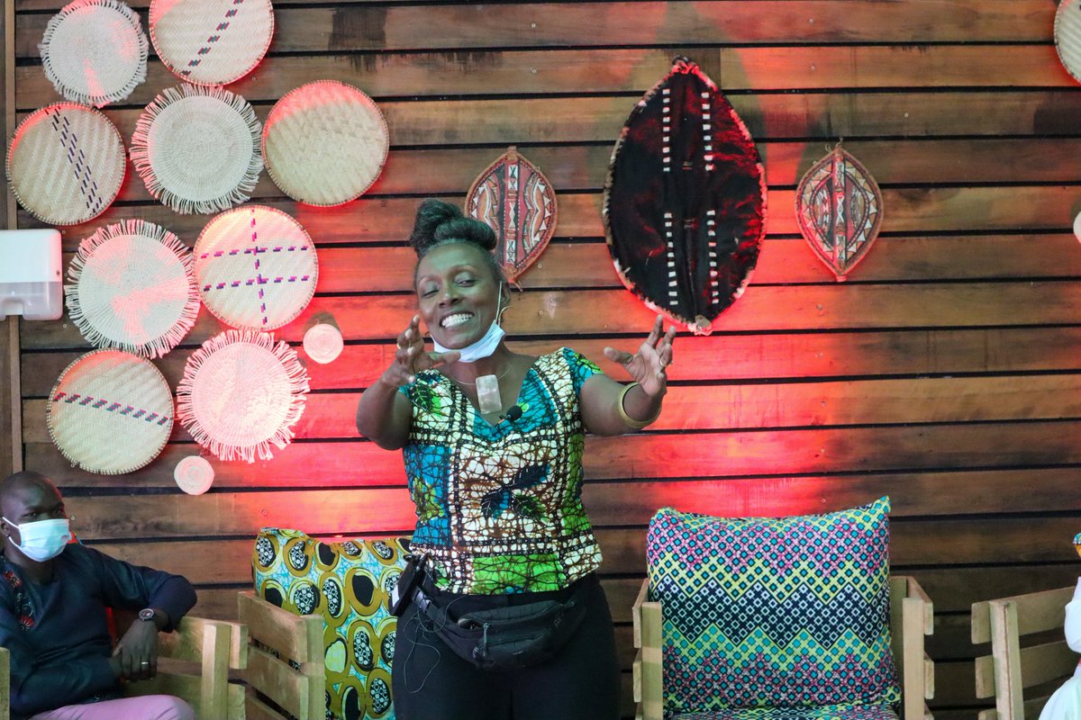 StandardKenya's tweet photo. Happening now at the #AKenyanWritersPath 

@MuthoniGarland narrates her amazing &amp; educative stories. https://t.co/eI7ePfNS69