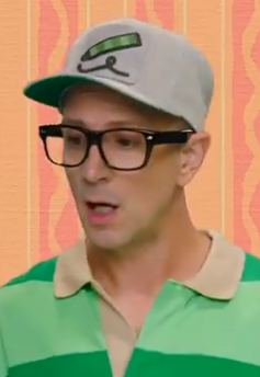 superstevio's tweet photo. me watching #steve 's update like
#BluesClues25 #NotSteve https://t.co/NfEz6Z3KN8