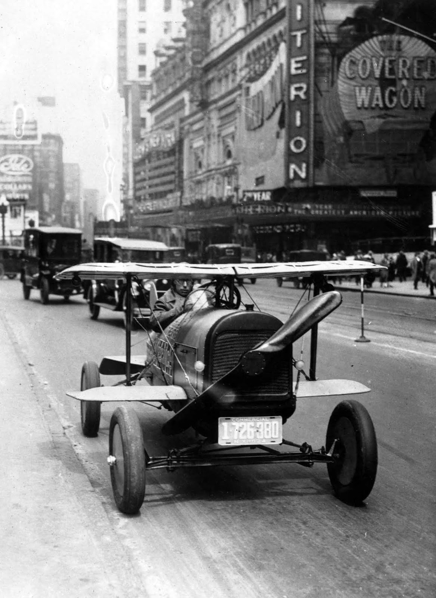 LM__'s tweet photo. @juanjoabsolut @Rinoire @nzo125547 @EightMike @gmracingblue @GordonMercedes9 @HappyPete55 @jim_knipe @jlcooke99 @18_Birdies @BobKillman1 @Cosito1Horacio @mjbyers333 #WingWednesday #WingCar #NYC 1924 https://t.co/5HEHJNkJtf