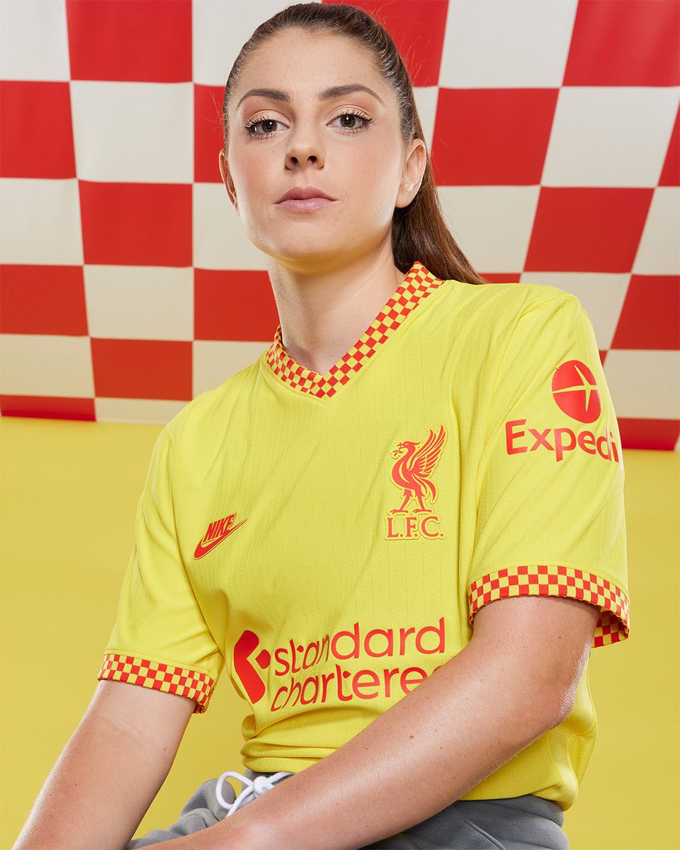 &amp; here it is😍 Pre-Order the 21/22 Nike LFC Third Kit <a href="/LFCRetail/">Liverpool FC Retail</a> now. ❤️ #LiverpoolFC #lfc <a href="/LiverpoolFCW/">Liverpool FC Women</a>