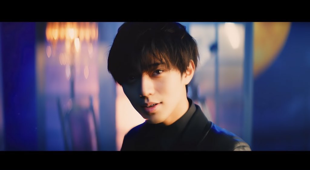 osz_33's tweet photo. え？？？？？　彫刻？？？？？？？？？
？？？？？？？？？？
 #恋降る月夜に君想ふ https://t.co/Iq0FMrmaBM