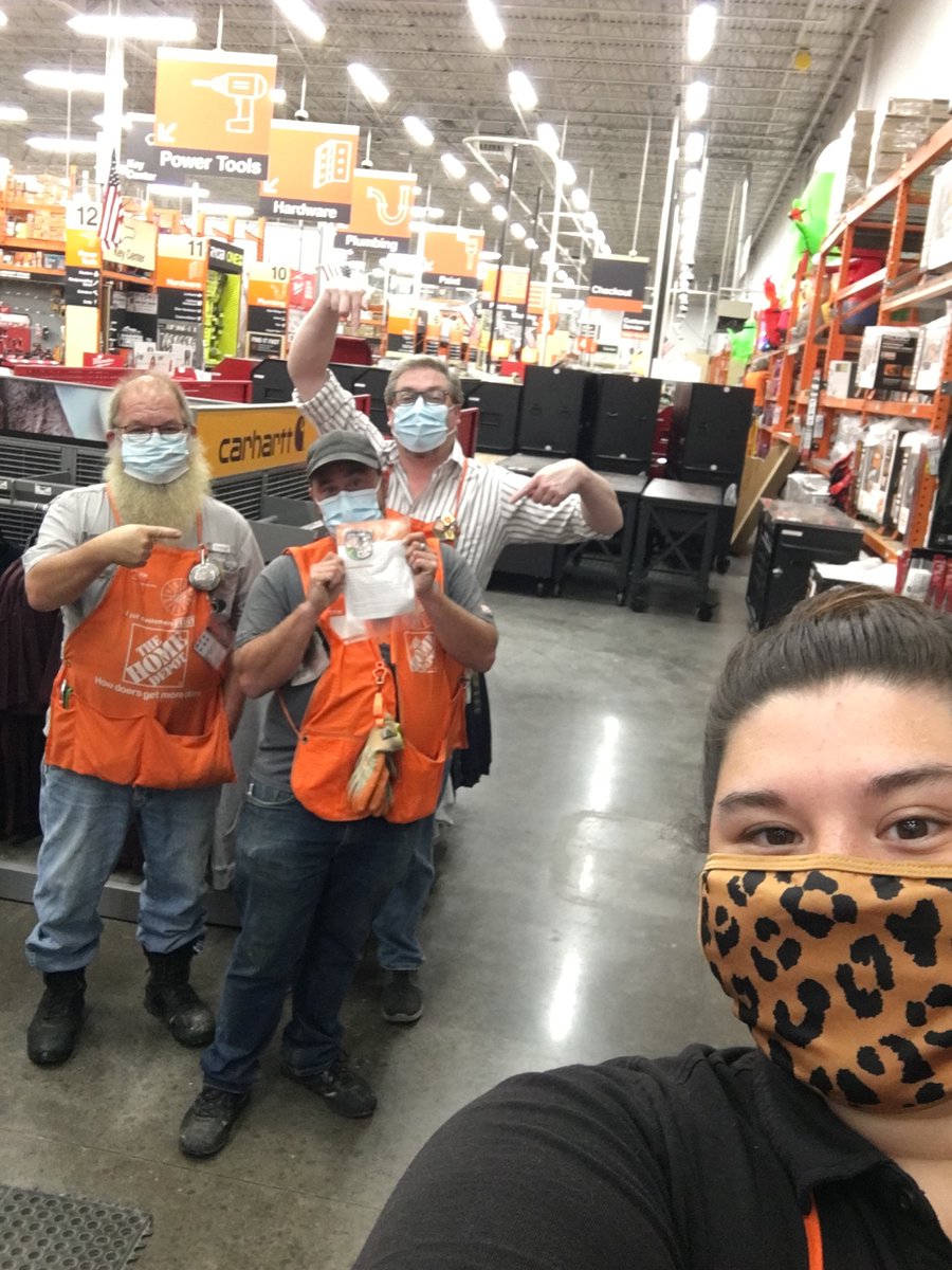 ba8795's tweet photo. Thank you to Trinity for all your hard work!! We greatly appreciate you and all you do for the store!! https://t.co/GfHcuB3hyW
