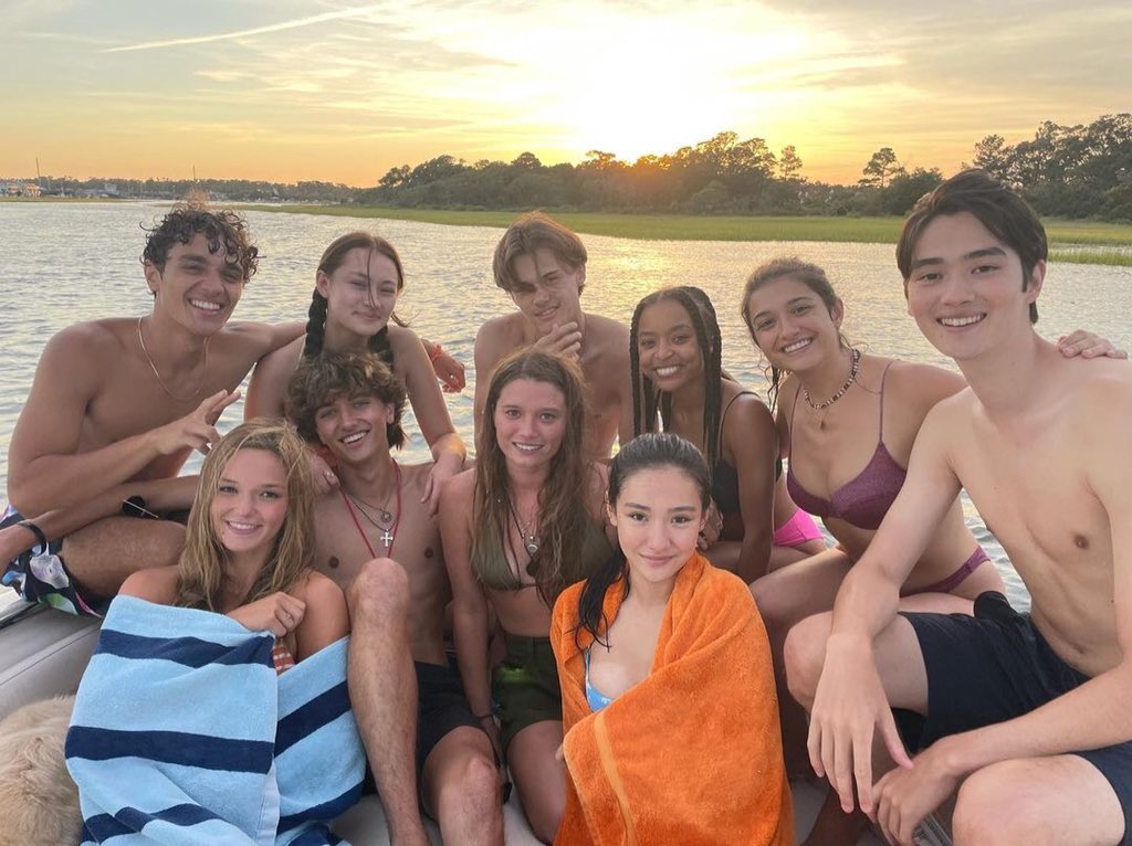 Gavin Casalegno on X: "RT @JennyHanFeels: #TheSummerITurnedPretty  @thesummeritp summer dream team! They're just perfect! 😍🔥 Via  @gavincasalegno on IG https://t.c…" / X