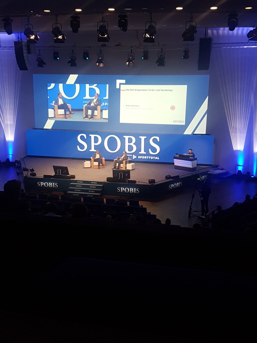 Der Weg aus der Covid-Krise wird länger dauern als erwartet. Um die Fans wieder in die Stadien zu bekommen sollte man sich auf die Basis fokussieren anstelle Asien zu attackieren. #spobis