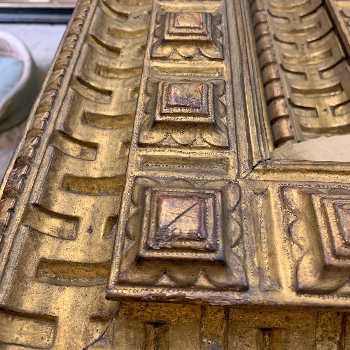 We were commissioned to produce a copy of a large Spanish 17th century frame for a painting by Juan de Valdés Leal at Saint Louis Art Museum...read more at percevaldesigns.co.uk/framing-restor… #percevaldesigns #art #interiordesign #museum