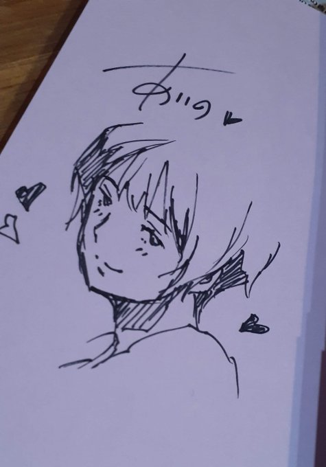 沢山描いたサイン本の1冊だけ「レンズの視線に。。。」って言う作品のイラスト&サイン😝もう手にした人いるのかな? 