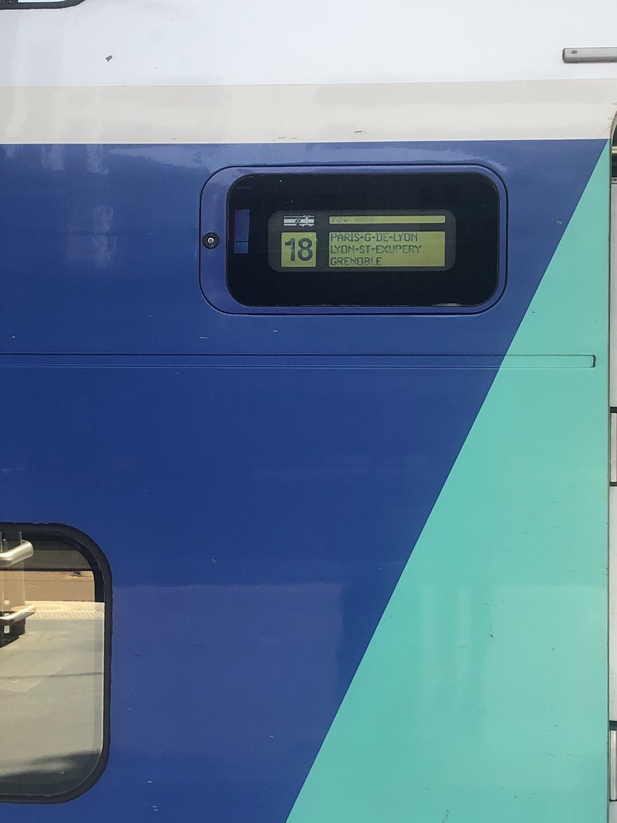 OndineBerland's tweet image. 🤩  Excited to go to my first *offline* #econconference in @UGrenobleAlpes/@GrenobleINP! 
@FAERE_Press/@INRAE_France #2021