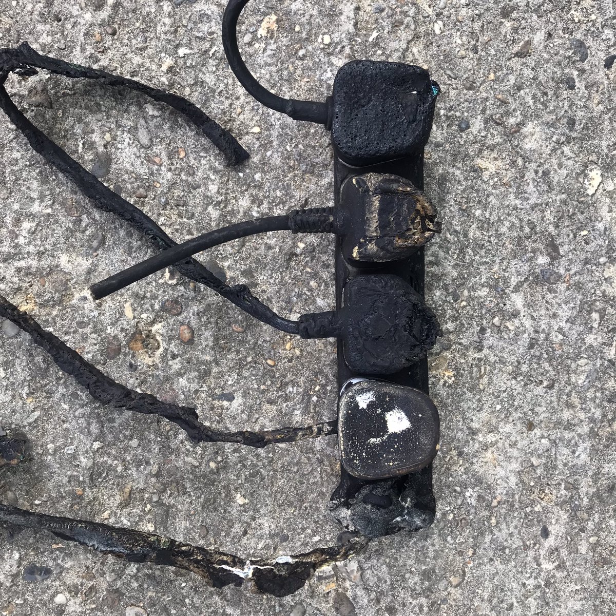 Loisjones_7's tweet image. 🔥 Course Update: Yesterday we had an input on electrics which I was glad about as my electric knowledge isn’t the best! 🔌  @GATR_FIRE #FireInvestigation #FireCourse #Forensics