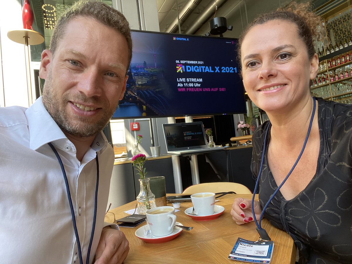 Larsinio2011's tweet image. Nicole Lewe ☁️  und ich freuen uns auf einen interessanten Tag auf der #digitalx. Heute mit einem spannenden Kundenvortag zum Thema Digitale Transformation mit  #sapbusinessbydesign um 15:00 Uhr auf der interactive stage. 

#dataone 
#digitalisierung