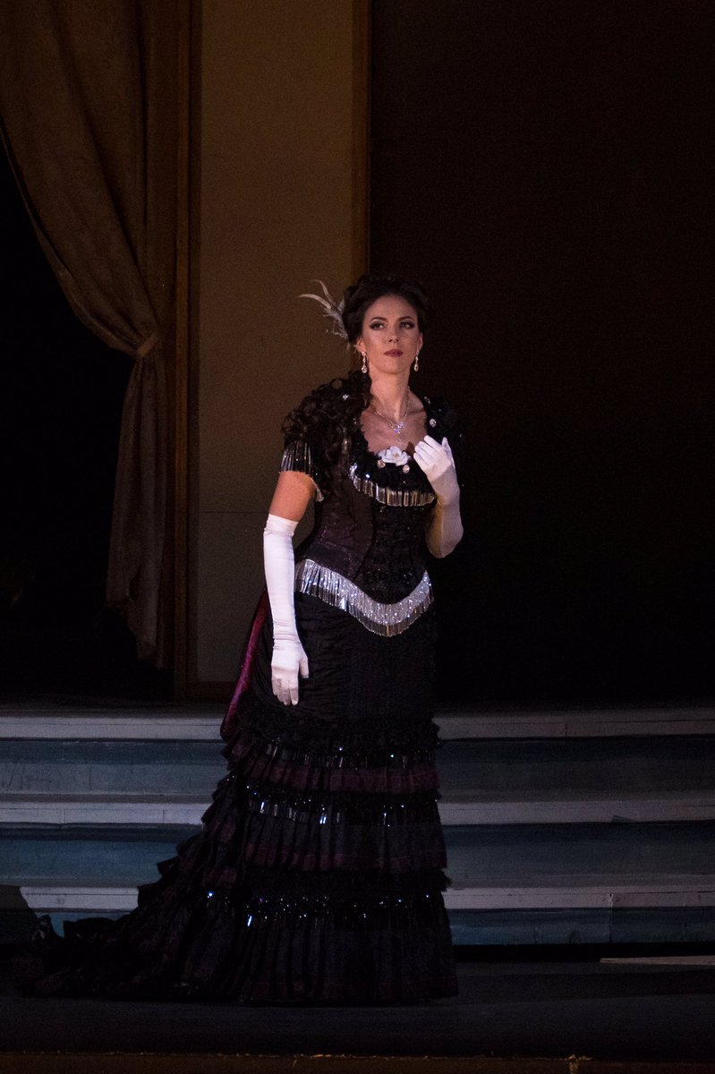 Memories from #Latraviata in @arenadiverona 🤩🌟💃 #debutinarena #magicplace #violetta #latraviata #verdi #firstact #gmartandmusic @EnneviFoto