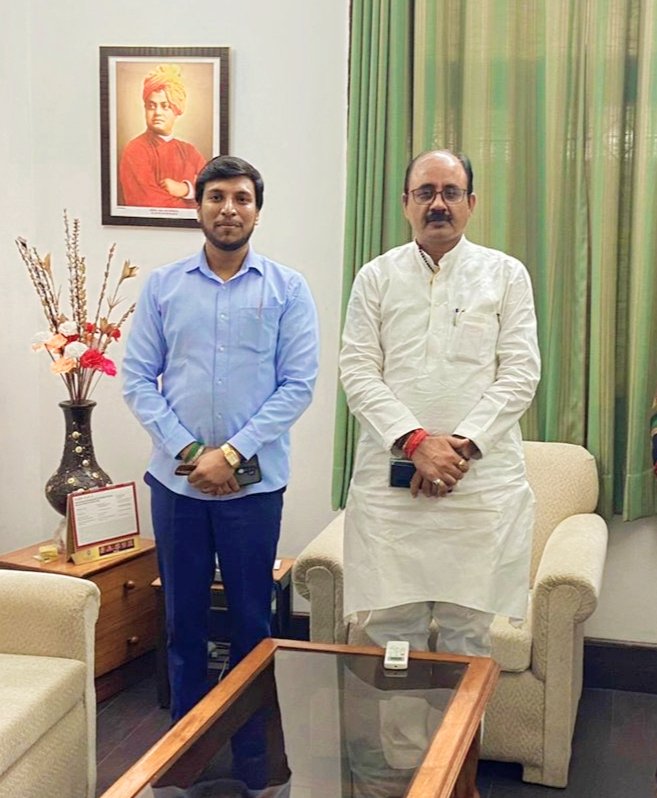 Wonderful meeting with Member of Parliament Kairana Loksabha constituency & Member, Standing Committee on Personnel, Public Grievances, Law and Justice. Member, Consultative Committee, Ministry of Agriculture and Farmers Welfare, Honorable Pradeep Choudhary ji.
#SuccessMindset 🇮🇳