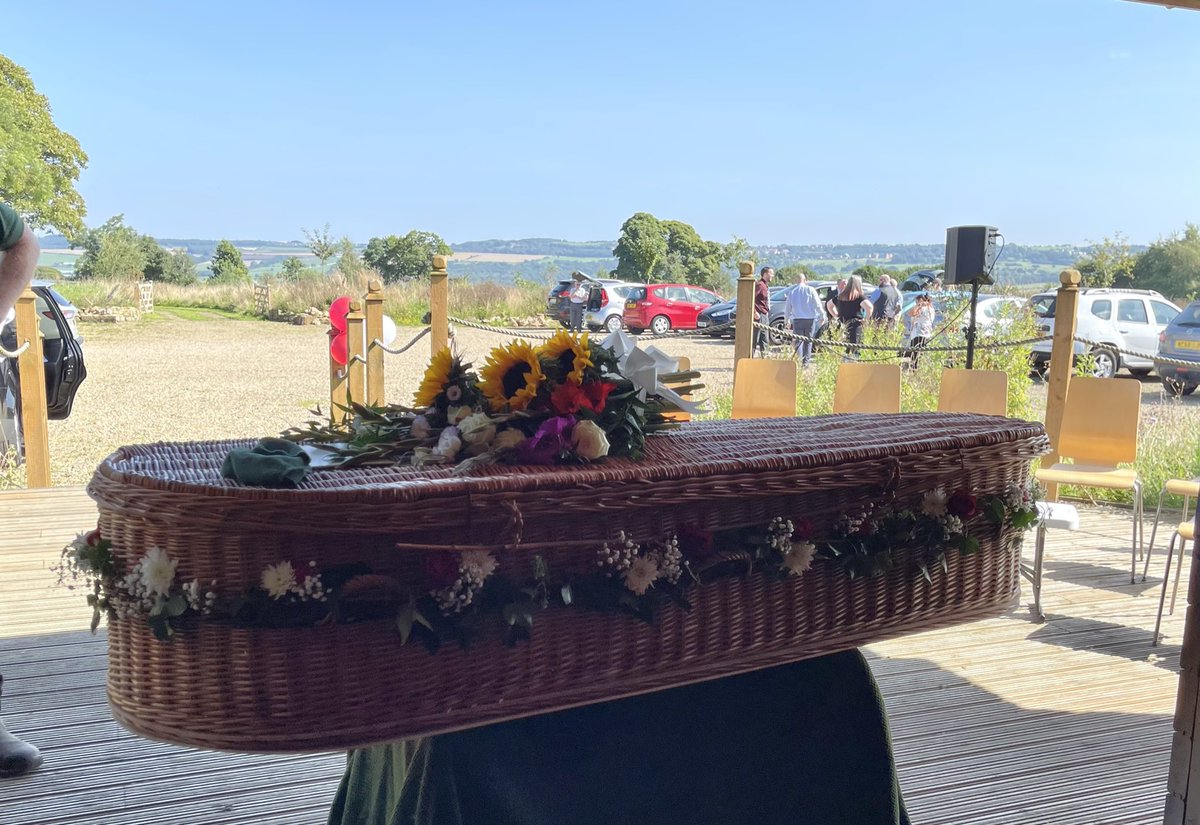 Miles Wallis-Clarke Civil Celebrant tweet media