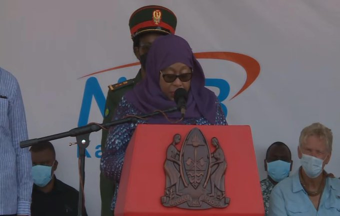 UzalendoTv's tweet photo. "Katika kuendeleza mpango wangu wa kukutana na makundi mbalimbali, kundi la machifu bado sijakutana nalo, hivyo basi najipanga nikutane nanyi ili tuweze kujadili changamoto zote, jinsi tutakavyoweza kuzifanyia kazi na Mipango yenu ya baadae."
@SuluhuSamia https://t.co/pLKi0j2nOA