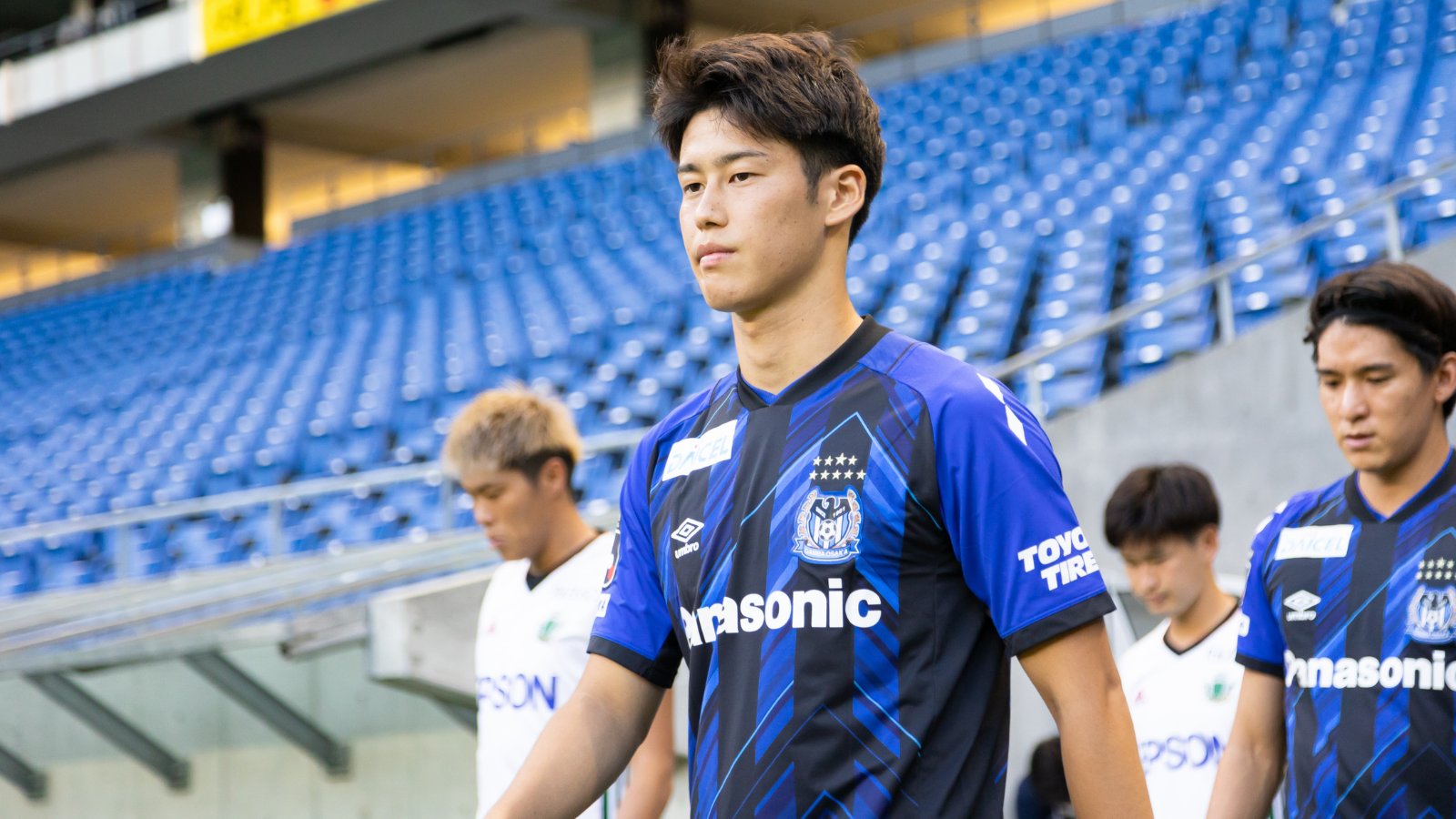 浦和レッズ3rdユニフォーム佐藤瑶大 ?media_id=3293153243592184212