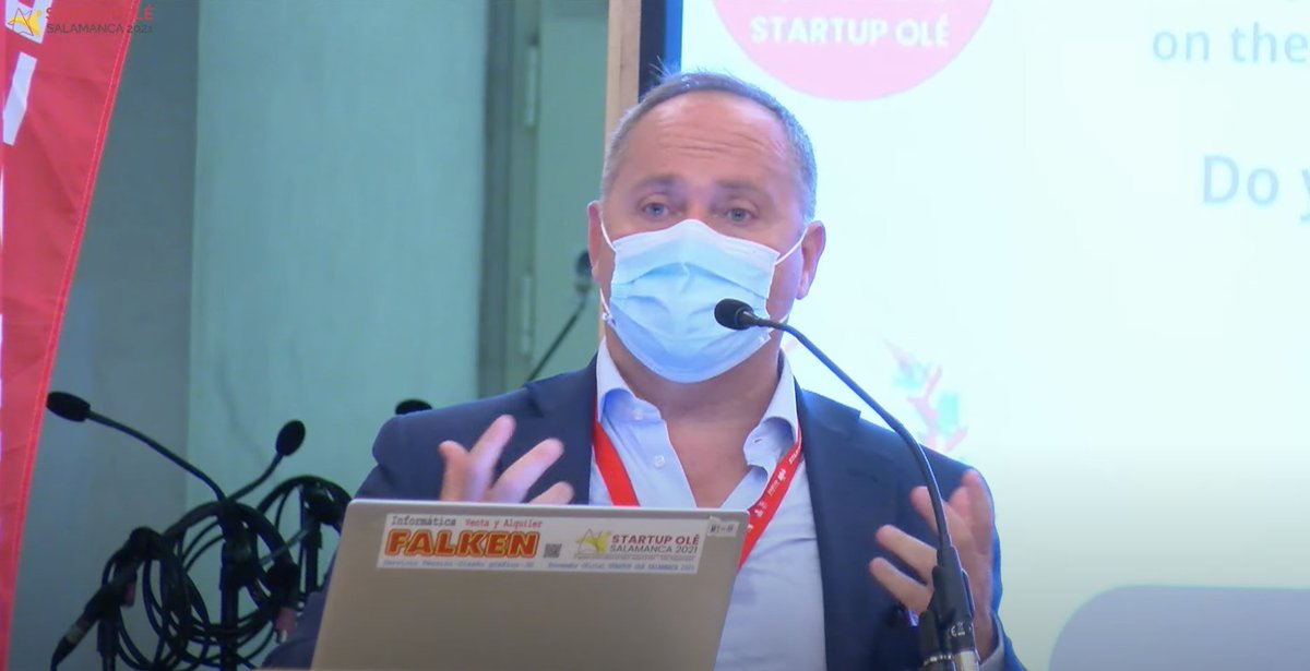 spot4dis's tweet photo. 🚗♿️ Finalizada la presentación de @Park4Dis en el #pitchcompetition '21 de Startup Olé Accelerator. Seguimos trabajando por una #SmartHumanCity junto a @Fundacion_ONCE para facilitar la autonomía de las personas con #movilidadreducida. https://t.co/yeSjTF9UA8
