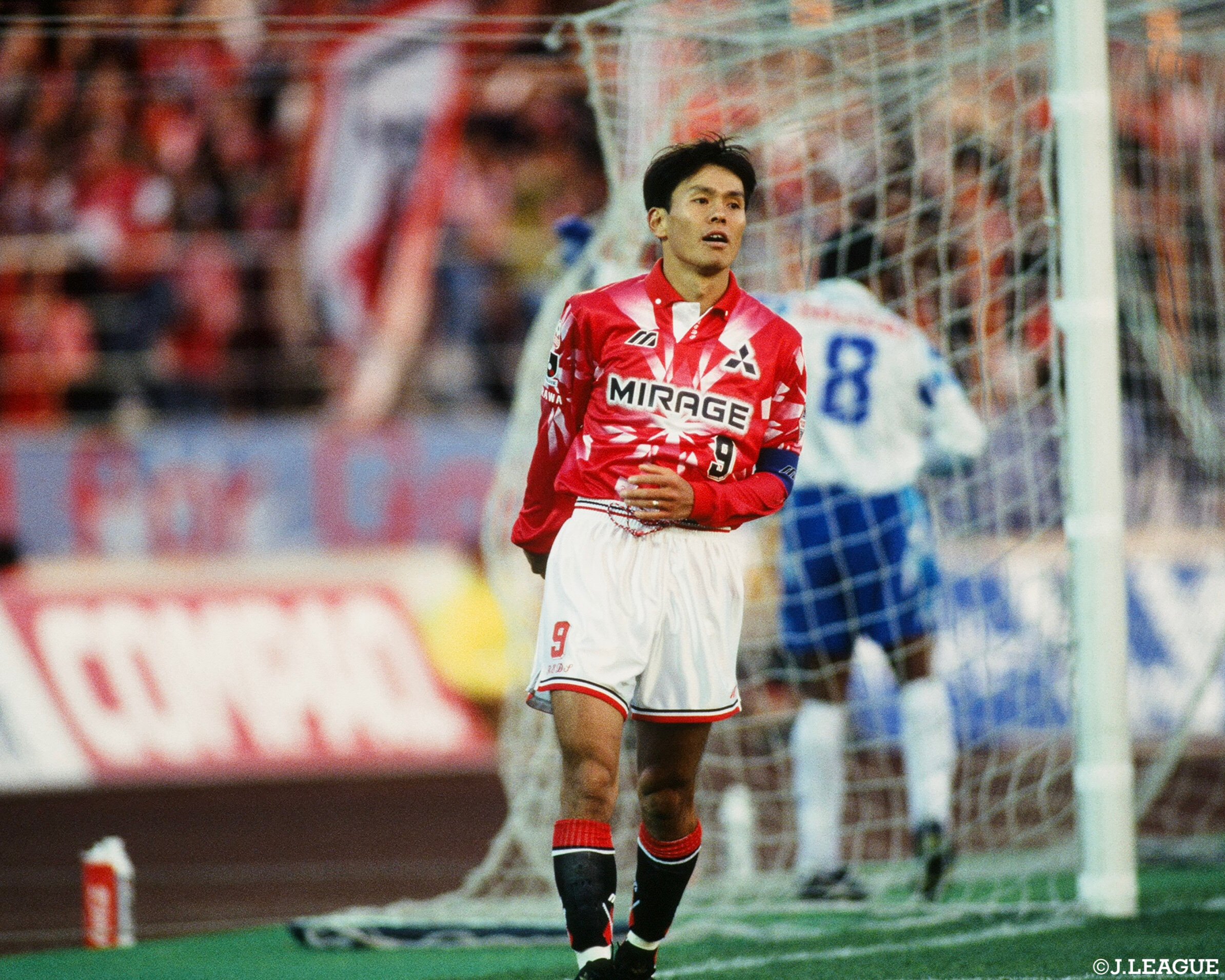 ｊリーグ 日本プロサッカーリーグ 今日は 9月9日 9月9日は 重陽の節句 ですね これは縁起の良い 9 が重なるからとのこと サッカーで 9 といえば ストライカー 皆さんが好きな 9番 の選手は誰ですか ｊリーグ ｊ
