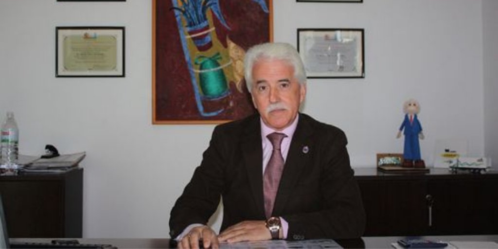 CetmTransporte's tweet image. 📰 Nuestra federación en Galicia, #FEGATRAMER, reclama la utilización de los fondos #NextGeneration para la creación de #aparcamientos para #camiones. 

La falta de estos estacionamientos dificulta la labor de los profesionales del #transporte. ‼️

➡️ transporteprofesional.es/ultimas-notici…