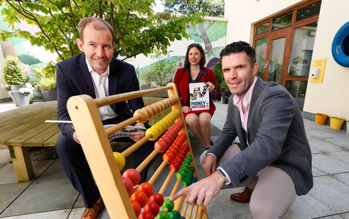 How can I retire comfortably? How do I get a regular income from the stock market?  
These qs and more are in our new Money Matters book for students, packed with important finance topics 
Big thanks to <a href="/SusanHayes_/">Susan HayesCulleton CFA</a> <a href="/NoelFriel/">noelfriel</a> Eoin Diffley &amp; to all contributors #MoneyMatters