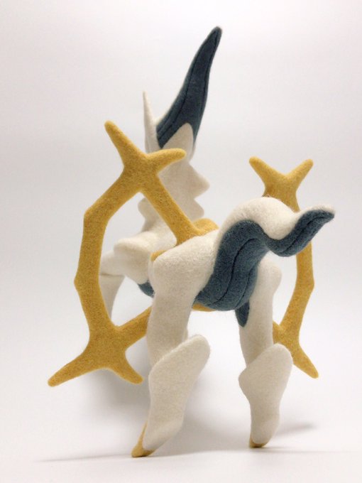 幻のポケモン アルセウス を羊毛フェルトで再現 完成度に驚きの声 おたくま経済新聞