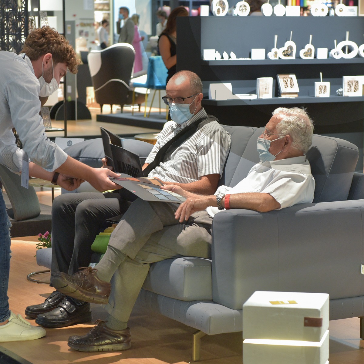 milanohome's tweet photo. Scopri gli espositori e interagisci live con la #HOMIcommunity a HOMI! Ti aspettiamo in fiera con tanti nuovi spunti e idee innovative. Sei un professionista del settore? Registrati ora e vieni a trovarci!👉🏻https://t.co/eL9qTx6ePp https://t.co/8dqidK1zIM