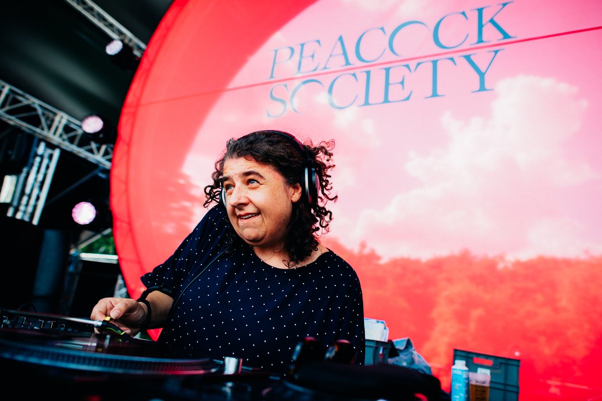 SOLAR STAGE - DAY 2 ☀️

Retour en images sur notre scène SOLAR le dimanche avec <a href="/Traumer_music/">traumer</a>, Jane Fitz, Craig Richards, Nicolas Lutz, Janeret  &amp; Varhat 🎉

📸 : Geoffrey Hubbel &amp; <a href="/Maxime_Chermat/">Maxime Chermat</a>