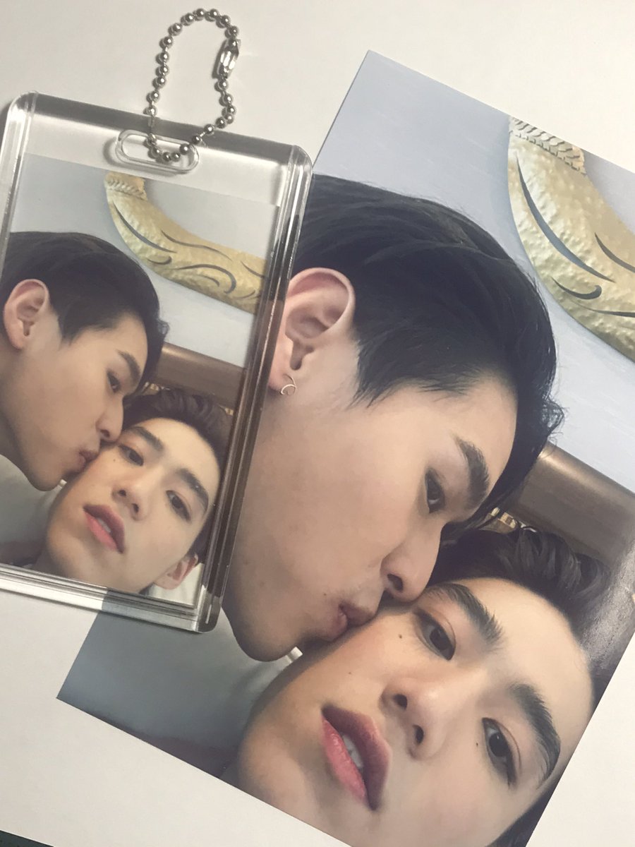 นอมอ.- tweet media