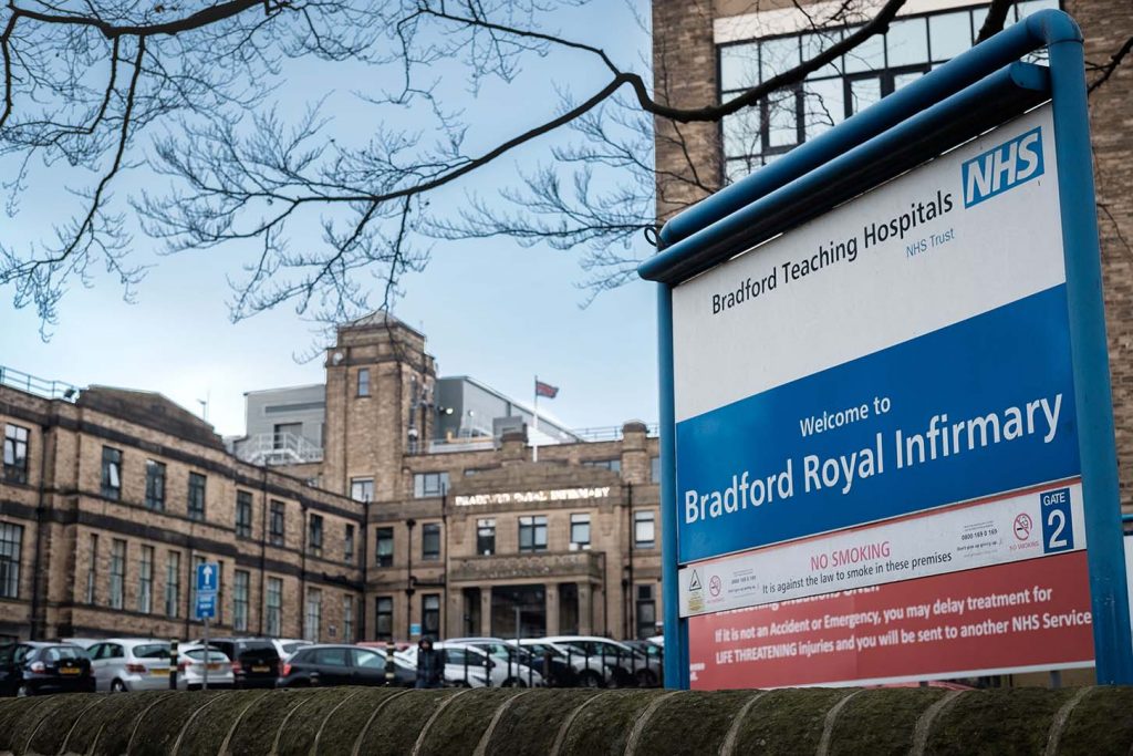 Bradford Royal Infirmary Women and Newborn Unit is leading the way with pop-up #COVID-19 vaccine clinics for pregnant or breastfeeding women alongside routine #ANC. <a href="/BTHFT/">Bradford Teaching Hospitals NHS FT</a> <a href="/BTHFT_OMS/">💙 BTHFT OMS Programme 💙</a> #WPSD2021 <a href="/WHO/">World Health Organization (WHO)</a> <a href="/yqsrdotorg/">YQSR Group</a>