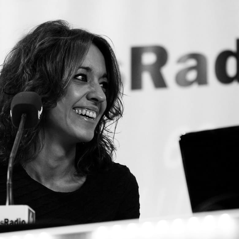 🖤
Un día triste para el mundo de la radio y los toros por el repentino fallecimiento de Elia Rodríguez , presentadora del programa <a href="/EsToros/">EsToros</a>. 
Queremos manifestar nuestra tristeza y nuestras más sinceras condolencias a la familia de <a href="/esRadio/">esRadio</a> ,familiares y amigos .
DEP, Elia