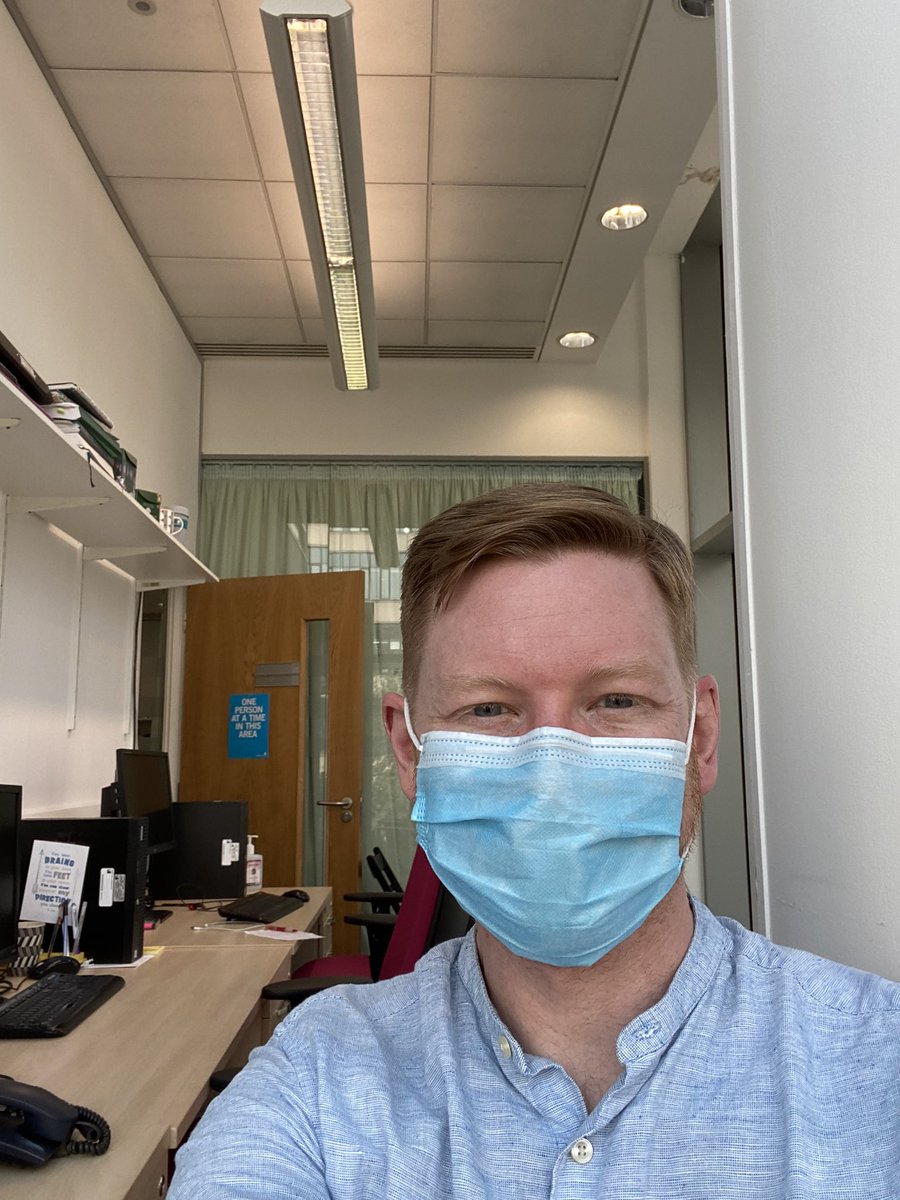 andrewmnwalker's tweet photo. Excited to be back in my office @UoL_LICAMM for the first time in 18m! Can’t wait to have my roomies back too #jonDS @misskg91182 https://t.co/gGiJTOZUfD