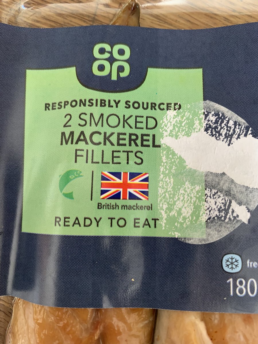 DavidSpelman's tweet photo. @coopuk please justify why you have labelled these trawled Mackerel Fillets as ‘responsibly sourced’
#greenwashing https://t.co/vyApOHTteM