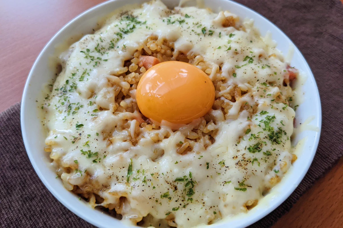 料理をする気力がないときでも作れそうなお手軽さ！電子レンジで簡単に作れちゃう丼ものレシピ！