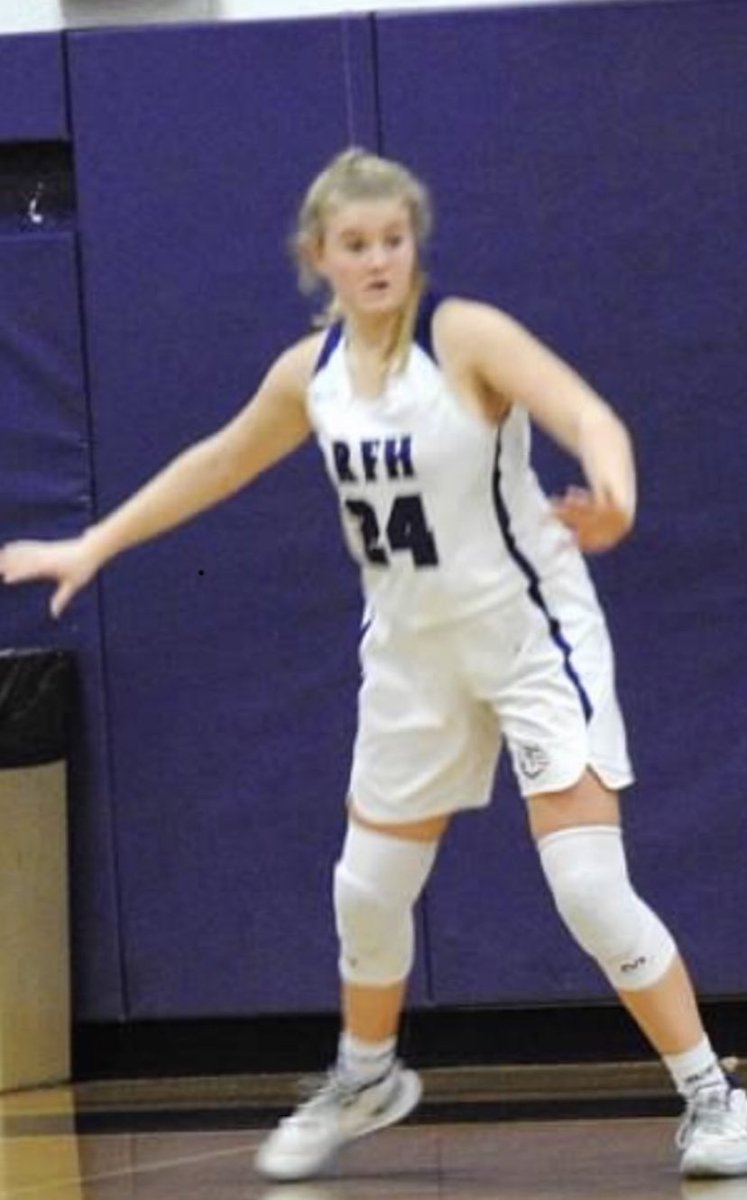 RFHCoachCal's tweet photo. Happy Birthday @DylanCahill10 !! Enjoy our day! @RFHgirlsbball @CoachTinyGreen https://t.co/zKOwG0Frst