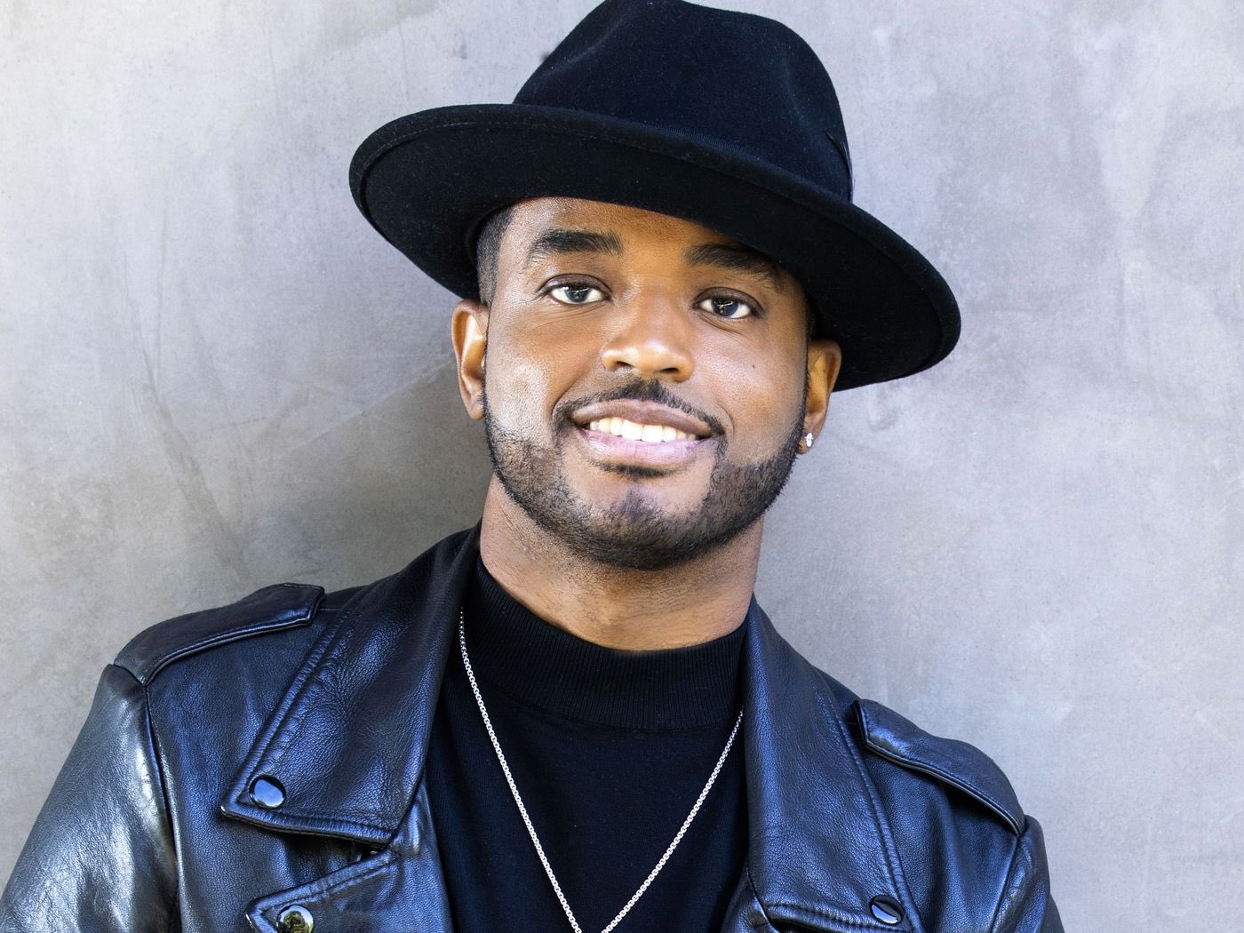 Happy 46th Birthday to the talented actor Happy 46th Birthday Larenz Tate 
