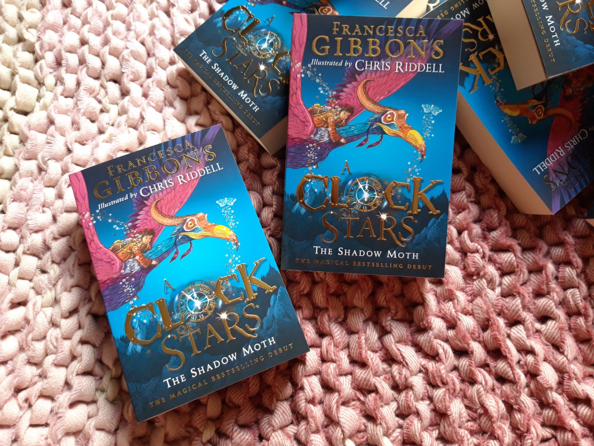 fran_gibbons's tweet image. I have more copies of my own book than is... polite. Would anyone like a free paperback copy of A Clock of Stars?

Illustrated by Chris Riddell, it's about two sisters who get trapped in a magical world.

🌟3 copies to win
🌟Retweet / comment to enter
🌟Ends 5pm on Sun 12th Sept