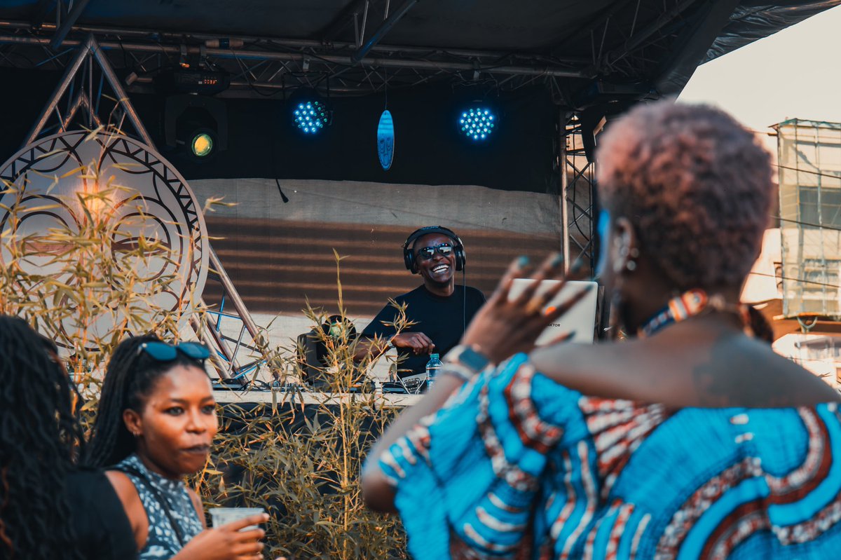 Gondwana KE 🇰🇪 (@gondwana_ke) on Twitter photo Show so nice, we had to THANK YOU twice! Our #SundayOut 2 with @culoedesong was nothing short of special! Thank you #PeopleOfGondwanaKE our partners & team! We can’t wait to #HangOut with you & @zakesbantwini on 19•09•21 at @alchemist254 🥁
📸: <a href="/akashschotai/">Akash Chotai</a>
#HangOut Show so nice, we had to THANK YOU twice! Our #SundayOut 2 with @culoedesong was nothing short of special! Thank you #PeopleOfGondwanaKE our partners & team! We can’t wait to #HangOut with you & @zakesbantwini on 19•09•21 at @alchemist254 🥁
📸: <a href="/akashschotai/">Akash Chotai</a>
#HangOut