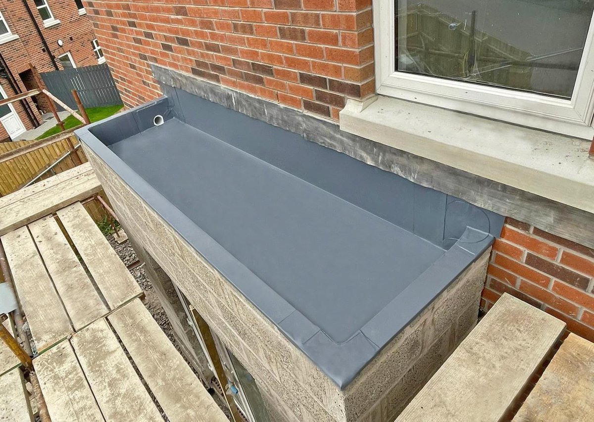 New build residential property in Ballymena - GBS Roofing fully waterproofed the roof of the bay window using <a href="/SikaIreland/">Sika Ireland</a> @SikaTrocal a lightweight, flexible single-ply membrane. 
#construction #roofing #northernireland