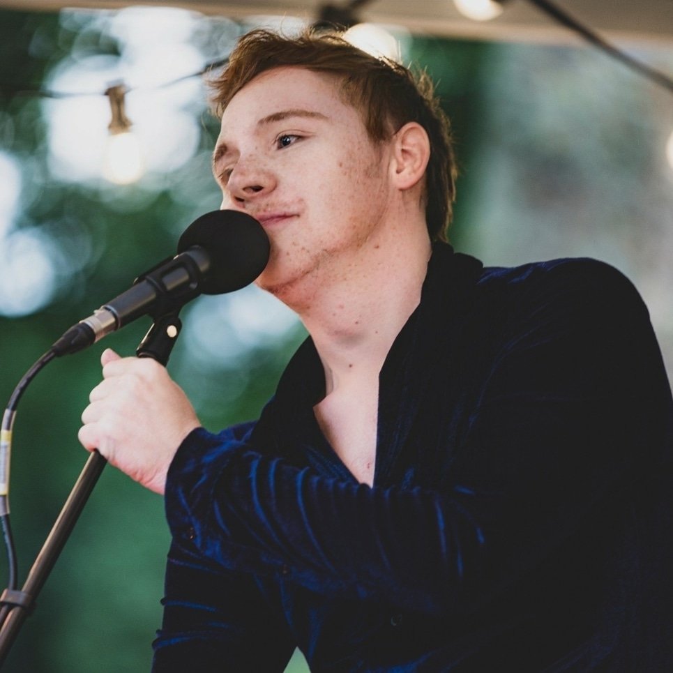 stephanogoodson's tweet photo. Good to be performing again #singers #music #queer #musicians https://t.co/UR4G9e7AEa