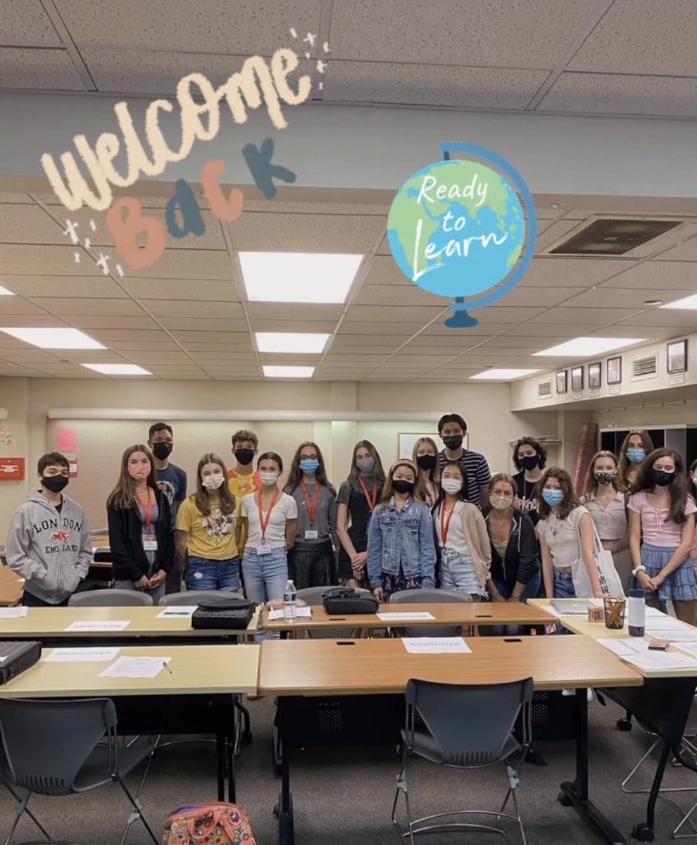 Introducing the Rock Academics Class of 2021-22! These students are ready to learn and are eager to get back into classroom and studios. 👏👏👏