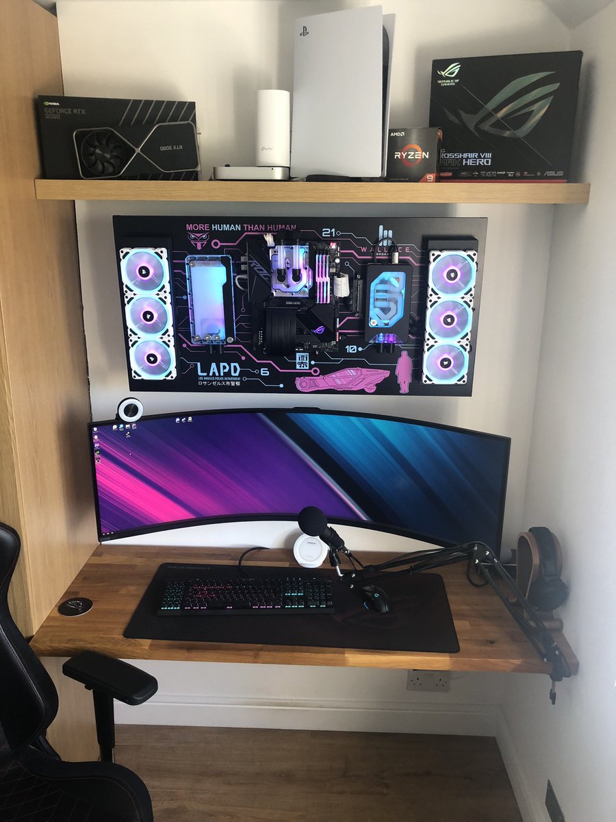 AndrewJarz's tweet photo. @JayzTwoCents
Here’s my wall mounted, custom frame with some amazing blade runner inspired artwork by a friend of mine.

Ryzen 5950x
Asus dark hero x570
Nvidia 3090 FE
Ek blocks and 2x 360 rads
32gb TridentZ
Samsung Neo G9
Razor Kiyo cam
Samson Q2U mic

#jaywhatdoyouthink16 https://t.co/bPFjCov8BL