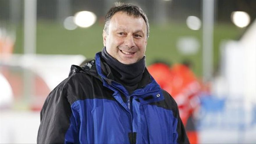 FootyISL's tweet photo. ๐จSC East Bengal have mutually terminated Robbie Fowler's contract
They have appointed Manuel Manolo Diaz as their new head coach
#IndianFootball #HeroISL #SCEB #HolaManolo #TheRealManolo #JoyEastBengal #WeAreSCEB #EastBengal #Kolkata https://t.co/wCgmSKsJ67