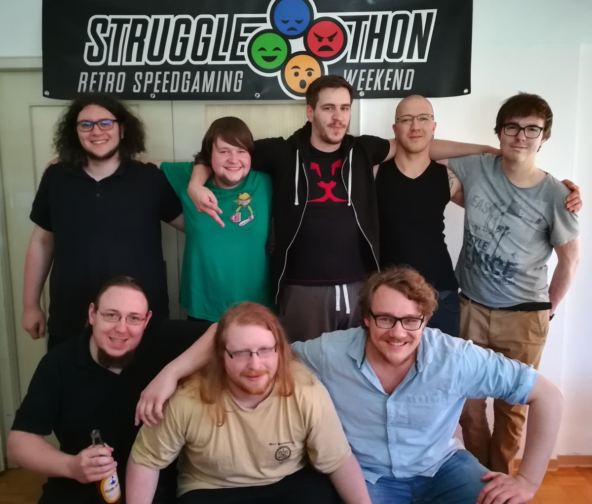 Nur noch 6 Mal schlafen und schon ist StruggleThon 2021 live! Alle Infos auf: strugglethon.de

Live-Stream ab Di. 14.09. auf twitch.tv/germench
--&gt;jetzt schon nen Follow da lassen und nichts verpassen ;-)

Das war die Truppe von 2019 (auch in bamboo's 2-Zi Bude noch)