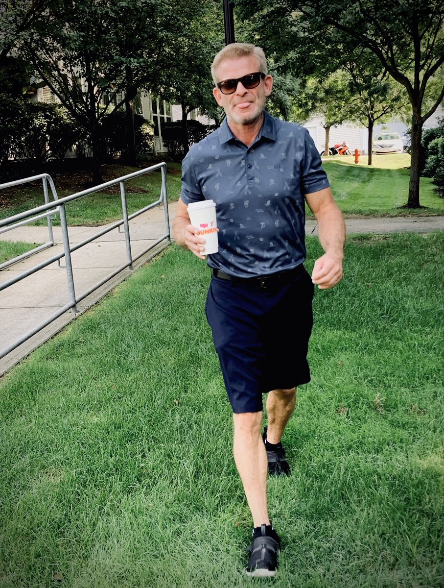 IrishFinnishCpl's tweet photo. Coffee anyone? Before golf, this hot babe brought his girlfriend coffee while she walked the dogs. #truelove  #Respect #onlyfans #couplemoments https://t.co/oVCBMPCzf4