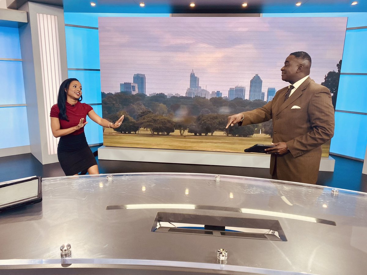 KenSmithWRAL's tweet photo. Happy to welcome back @WRALMikaya after some well deserved time off! #wral #fox50 #friends https://t.co/KNfvDPX8Ak