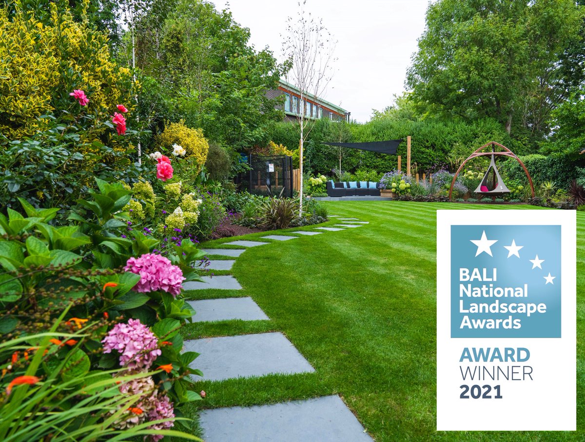 We are @BALI_Awards winners for the #BALIawards2021 
Chuffed to have won with a project so close to our hearts and looking forward to celebrating with all the other fantastic winners at the ceremony later this year! 🍾🥂
#awardwinning #gardendesign #surrey #landscapedesign
